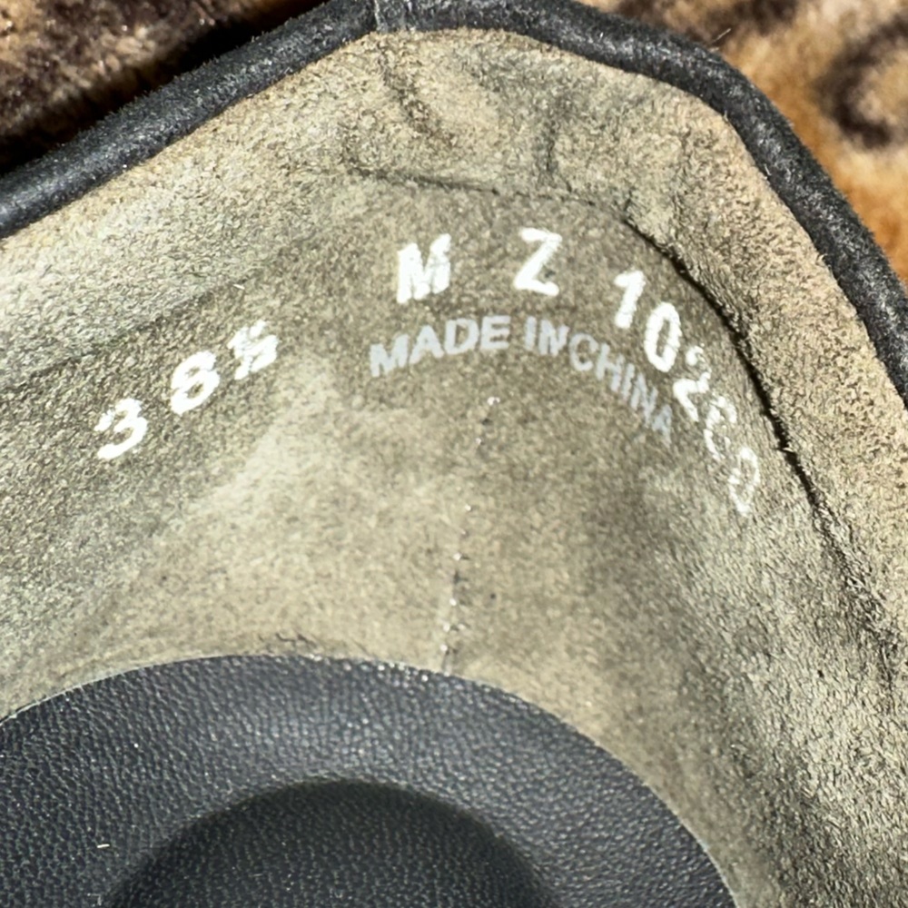 Ziera Oxford Heels 38.5 / US 7.5 – Two Tone Black & Taupe Suede Lace Up Pumps - Picture 10 of 11